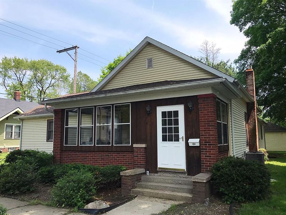 2nd image of 311 D St