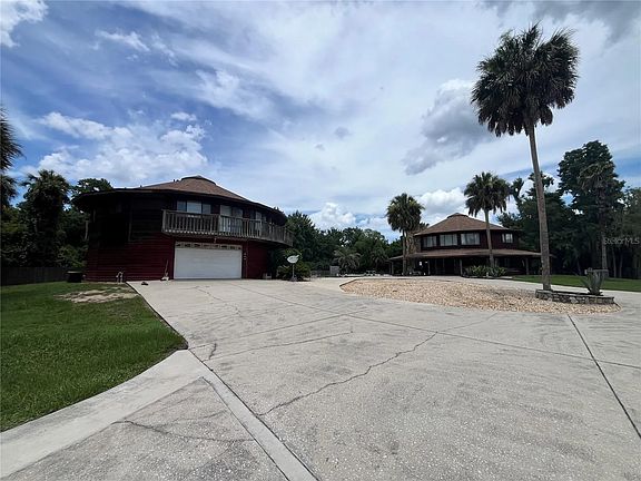 3rd image of 6560 Timberlane Rd