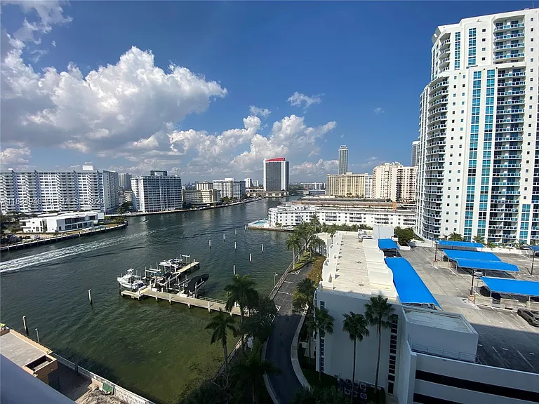 1965 S Ocean Dr #10L — Photo 24