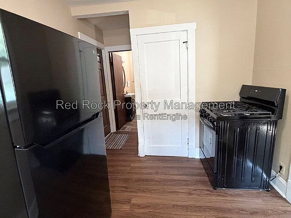 2nd image of 732 Garfield Ave