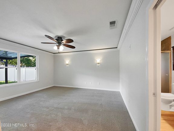 5th image of 410 CRANES LANDING Court