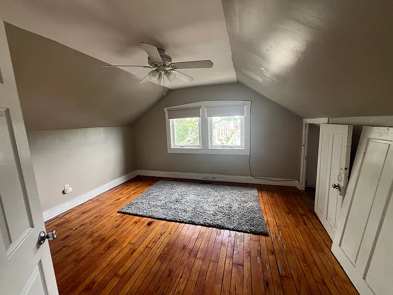 2427 W Clifton Ave #1 — Photo 10