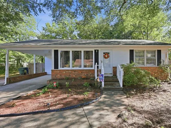 327 Burke St, Gibsonville, NC 27249