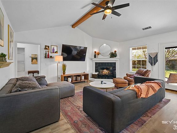 4th image of 2708 Pleasant View Ln