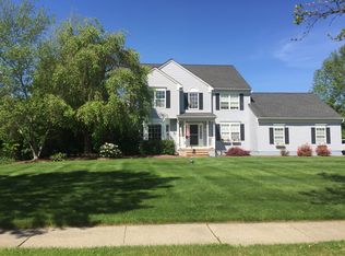 27 Country Meadow Rd, Hackettstown, NJ 07840