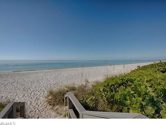 4th image of 4751 Gulf Shore Blvd N APT 1105