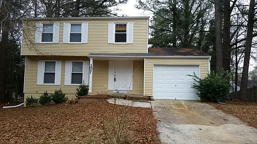 107 Butternut Ln photo 1