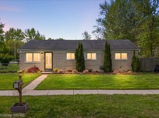 27001 Stacy St, Taylor, MI 48180