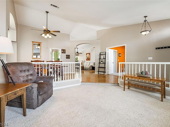 5th image of 7642 Eaglehelm Ct
