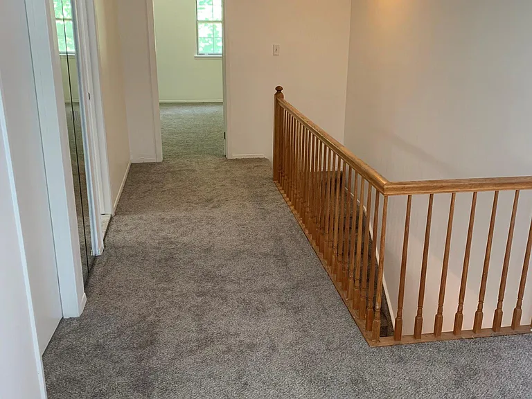 503 Sara Cir — Photo 4