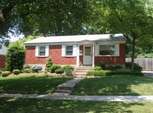 11904 Rocking Horse Rd, Rockville, MD 20852