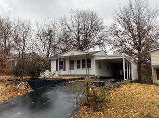 1432 Ohio St, Leavenworth, KS 66048