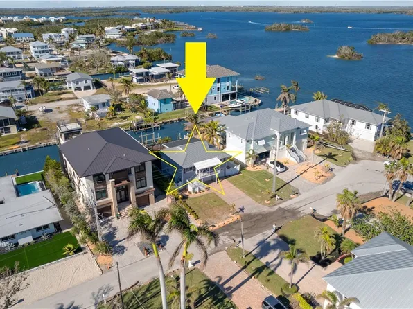 247 Curlew St, Fort Myers Beach, FL 33931