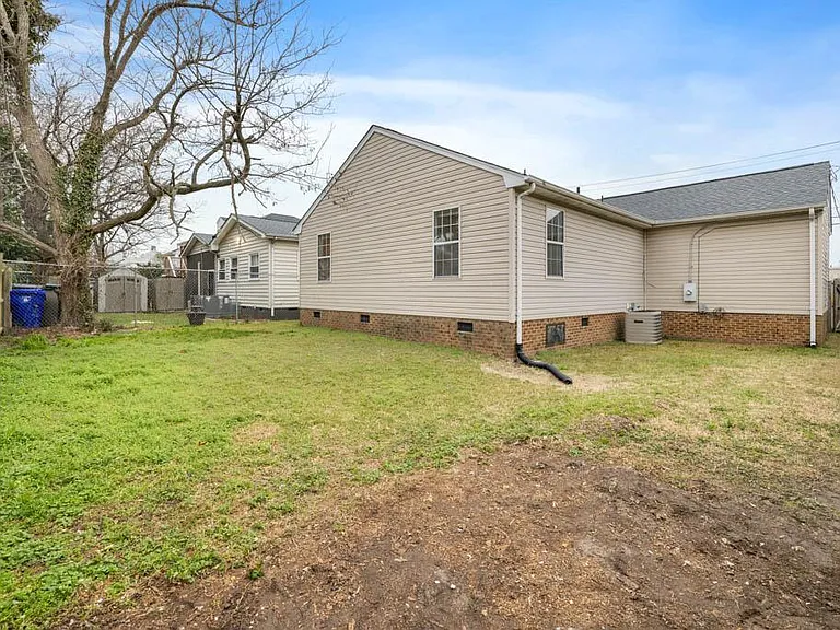 141 A View Ave — Photo 29