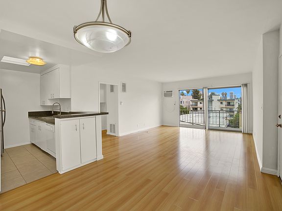 3rd image of 860 S Wooster St APT 304