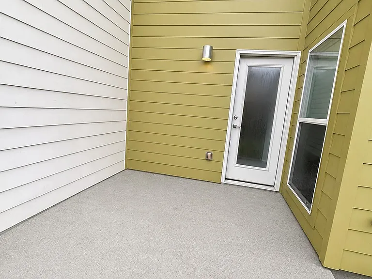 113 Highland Park Ln — Photo 11