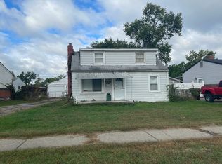 5352 Moore St, Wayne, MI 48184