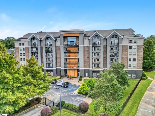 1001 Church St #404, Greenville, SC 29601