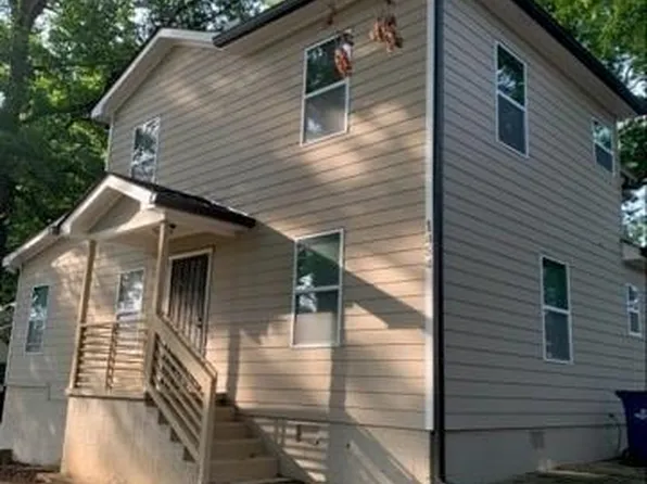 1484 Norman Berry Dr, East Pt, GA 30344