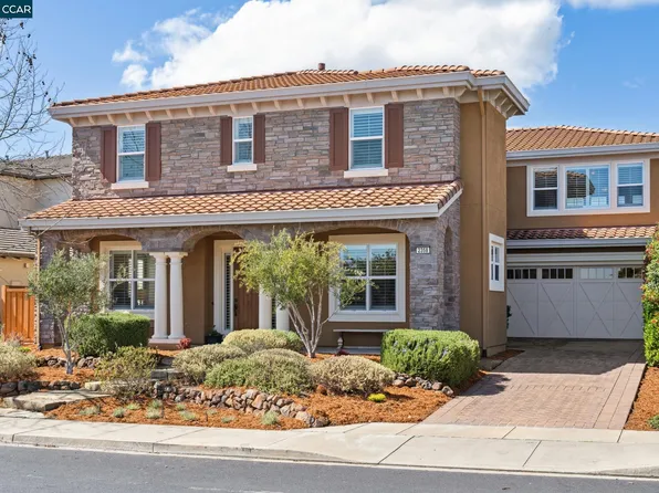 2358 Genoa St, Danville, CA 94506