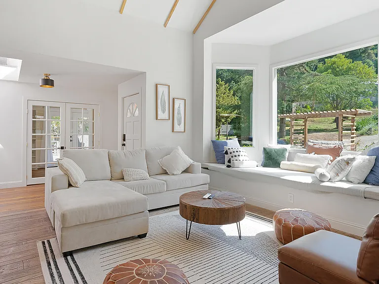 Laurel Glen Rd — Photo 12