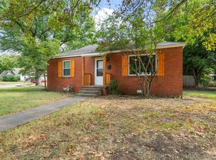 2746 E 2nd St, Tulsa, OK 74104