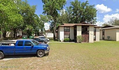 1st image of 463 Bentwood Ln #B