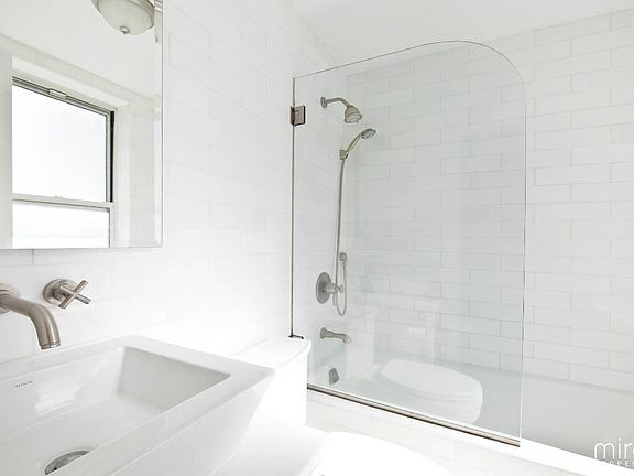 Modern Bath