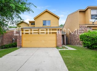 6313 Benavides Dr, Dallas, TX 75217