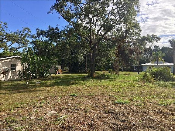 2nd image of 27325 Valencia Dr