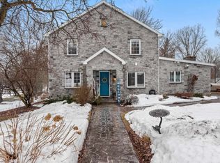 4437 Heritage Hts, De Pere, WI 54115