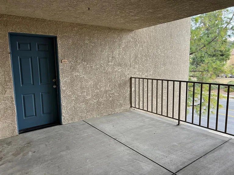 1023 Vista Del Cerro Dr #203 — Photo 5