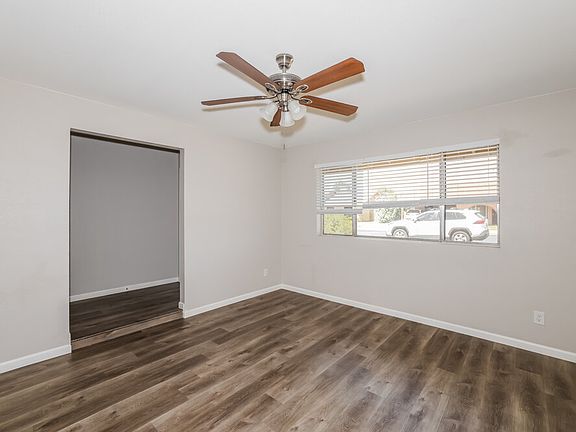 4th image of 3055 E Garnet Ave