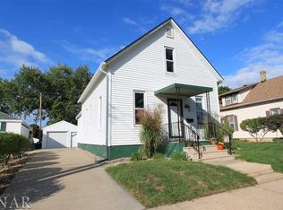 1423 W Mulberry St, Bloomington, IL 61701