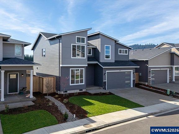 2nd image of 7067 SE Pinot Noir Dr