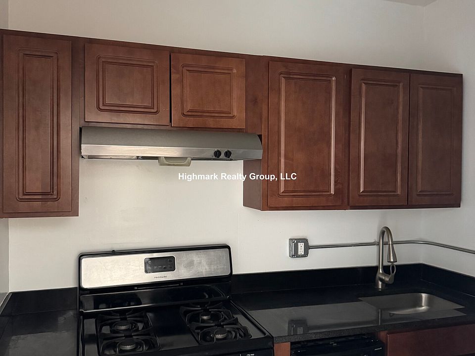 1st image of 1333 W Birchwood Ave APT 203