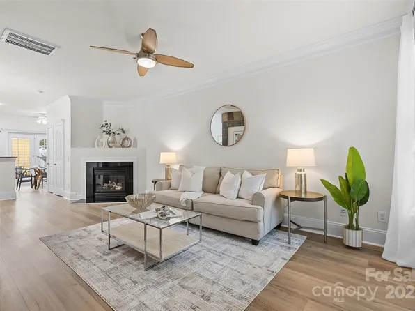 1123 Market St, Fort Mill, SC 29708