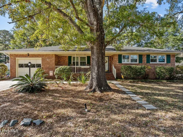 217 Pinecliff Drive, Wilmington, NC 28409