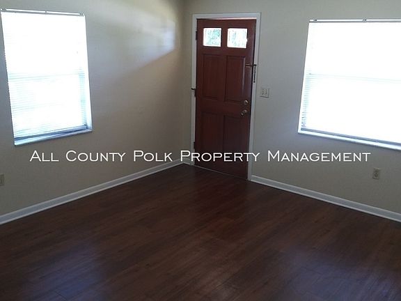 2nd image of 2037 Tennyson St