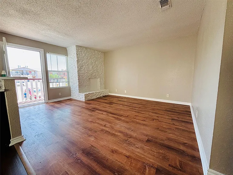 10010 Brownie Dr #D — Photo 12
