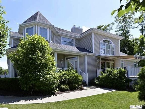 2nd image of 5 Emilys Way