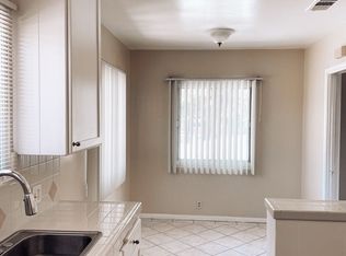 10501 Crenshaw Blvd APT 4, Inglewood, CA 90303