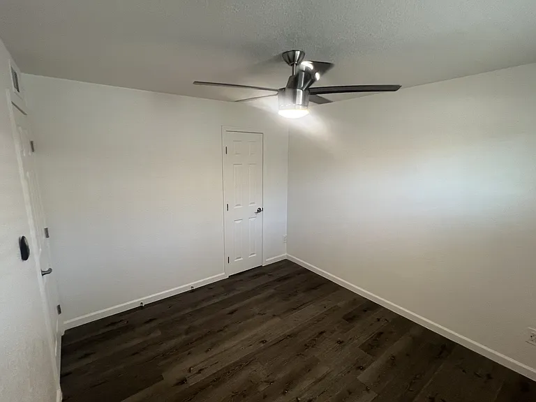 1325 N 48th St #2 — Photo 11