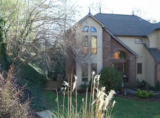 338 Deep Woods Dr, Marion, NC 28752