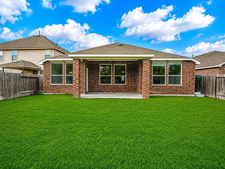 16131 Sommerall Creek Ln — Photo 36
