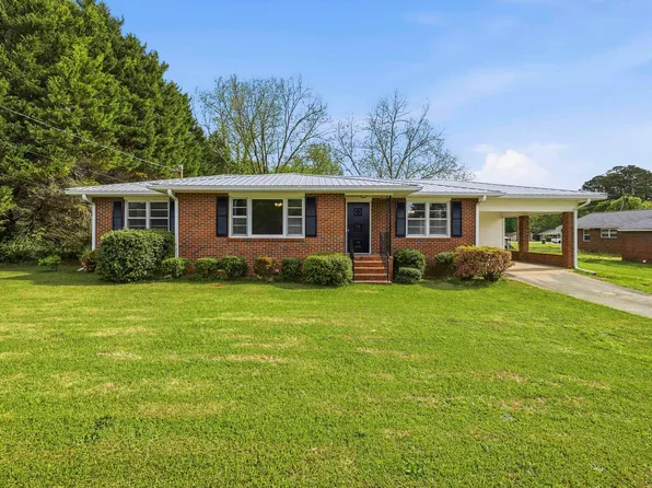 93 Carlton Ave, Union Point, GA 30669