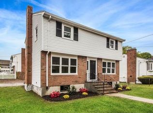 79 Garfield Ave, Hyde Park, MA 02136
