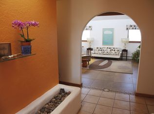 2411 Camino De Vida, Santa Fe, NM 87505