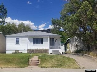 1105 Veterans Ave, Rawlins, WY 82301