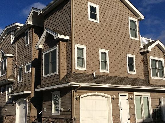 3rd image of 5101 Pleasure Ave